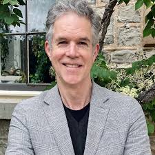 Chris Jones suffers bad fall