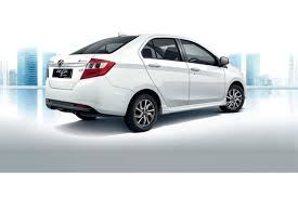 Dulu kembar tiga shamsul telah membuat review bezza, kali ini. Perodua Bezza 1 0l Gxtra Is Lighter Than A Lotus Elise Wapcar