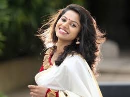 You can find the results below. Delna Davis Actress Biography Wiki Age Movies Images