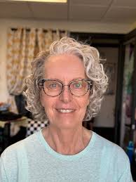 Hair curls for girls in Arlington