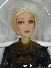 Madame Alexander "Bon Anniversaire" Alex FAO140th Anniversary Exclusive