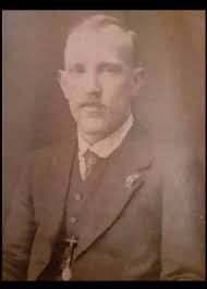 Hendrickson family history from 1920 to 1932-34