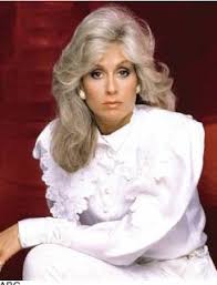 Judith Light Makes The Feathered Hair And Shoulder Pads Look Good Female Stars Star Actress Actresses