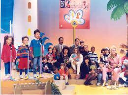 Zecchino d'oro is a family run business founded over more than 50 years ago which manufactures each collection zecchino d'oro produce is vast and varied in styles. 35 Edizione Zecchino D Oro
