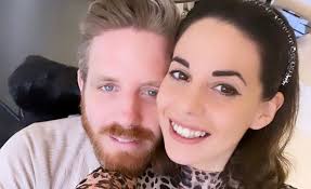 Clueless Couple Winds Up In Spain Instead Of England After Boarding Wrong  Flight In France