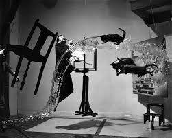 Del resto l'arte di salvador dalí valicava i. Around The World In 8 Salvador Dali Paintings Musement Blog