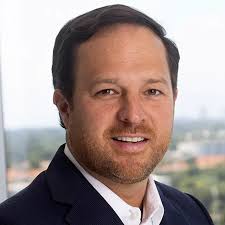 Michael Santo's Instagram, Twitter & Facebook