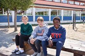 Apr 06, 2021 · alle barneskolene i drammen har tilbud om sfo (skolefritidsordning) eller aks (aktivitetskole). Nyhet Nedre Eiker Mjondalen Skole Best Blant 36 Skoler I Fylket Veldig Hoyt Konkurranseinstinkt Her Da