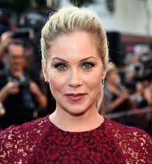 Don't tell mom the babysitter's dead. Christina Applegate Wiki Age Net Worth Boyfriend Family Biography More Thewikifeed