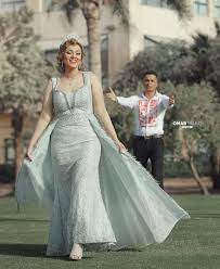 بينما نشرت الشروق مقالا عنونته بمقتطف من حوار مع نقيب الفلاحين حسن أبو صدام لبرنامج حضرة المواطن على قناة الحدث اليوم، يقول فيه السيسي انتصر للغلابة. ØµÙˆØ± Ø­Ø³Ù† Ø´Ø§ÙƒÙˆØ´ Ø¹Ù† Ø®Ø·ÙˆØ¨ØªÙ‡ Ù„Ù€Ø¨Ù†Øª Ø§Ù„Ø¬ÙŠØ±Ø§Ù† Ù…Ø§Ù„Ù‡Ø§Ø´ Ø¹Ù„Ø§Ù‚Ø© Ø¨Ø§Ù„Ø£ØºÙ†ÙŠØ© ÙÙ† ÙˆØ«Ù‚Ø§ÙØ© Ø§Ù„ÙˆØ·Ù†