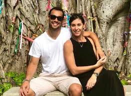 Fabio fognini si è sposato l'11 giugno 2016 con flavia pennetta, ex collega e affermata tennista. Flavia Pennetta Fabio Fognini Is Like A Crazy Horse
