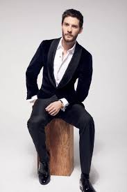 Ben barnes ben's keen political insight, hard work, ability to cut through the clutter, along with his charisma, made him a protégé of president lyndon b. Ben Barnes Doesn T Know He S Being Slept On Instyle