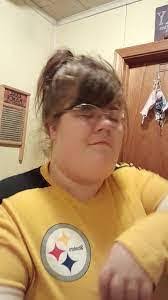 Sharon Raup's Instagram, Twitter & Facebook