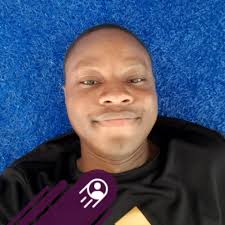 L'arbre naît et meurt, ainsi que le cheval; mais l'arc-en-ciel ne meurt  jamais », Emmanuel Zossou