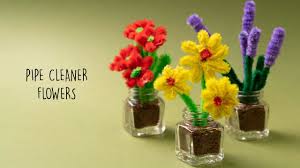A picture book gift for seniors with dementia or alzheimer's patients. 3 Easy Flowers Using Pipe Cleaners Pipe Cleaner Craft Youtube