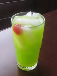 How To Make A Midori Illusion Find More Cocktail Recipes Recipe Spiced Rum Cocktails Pineapple Rum Drinks Drinks Alcohol Recipes