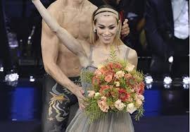 Eleonora abbagnato began her dance training in 1990 at the formation à l'académie princesse grâce in monaco and then. Eleonora Abbagnato Etoile Verso L Addio La Danza Un Terzo Figlio Fa Parte Della Mia Vita E Ci Sara Per Sempre Il Mattino It