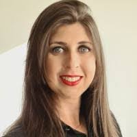 Amanda Crespo's Instagram, Twitter & Facebook