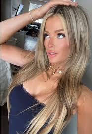 Amanda Satterfield's Instagram, Twitter & Facebook