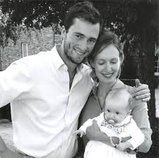 New Photo Of Prince Amedeo And Princess Elisabetta With Their Daughter Archduchess Anna Astrid Photos Of Prince Royal Video Royal Babies