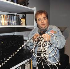 Dirk bach ist inzwischen schon seit 4 jahren und 145 tagen nicht mehr bei uns. Todestag Vor Einem Jahr Starb Der Schauspieler Dirk Bach Welt