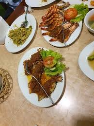 Ikan pari yang memiliki kandungan yang sangat baik bagi kesehatan ini memang menjadi salah satu nah, kali ini kami akan memberikan resep yang unik berupa resep masakan ikan pari bakar cabai. Ikan Pari Bakar Favorit Picture Of Sarang Oci Jakarta Tripadvisor