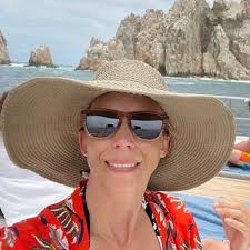 Sunny Scarlett (@sunnyscarlett)