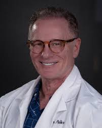 Mark Pellerin's Instagram, Twitter & Facebook