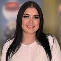 600+ perfiles de «Gentry