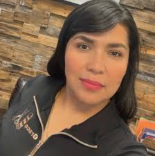 Professionals in Eagle Lake, FL