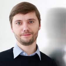 The challenges of hydrogen and metals