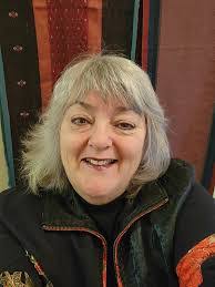 Linda Scholten's Instagram, Twitter & Facebook