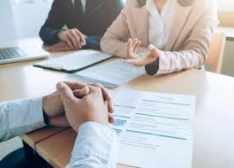 Hoy en día loc advlocución adverbial: Pilas Conozca Los Cambios Que Revolucionaran El Empleo Y Los Trabajos Que Incrementaran Su Demanda