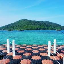 Pulau redang is a small island surrounded by crystal clear and has various beautiful diving possibilities for the aficionados. Bella Ishak Pulau Redang Day Trip Daytripredang Twitter