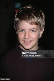 5,511 Billy Hilton Photos & High Res Pictures