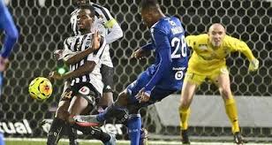 Dimanche à partir de 14h45, suivez en direct le match de coupe gambardella entre l'ea guingamp et l'angers sco. Angers Amadou Bamba Et Thioub Titulaires Avec Le Sco Sport Angers Maville Com