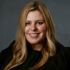 Amy Sexton's Instagram, Twitter & Facebook