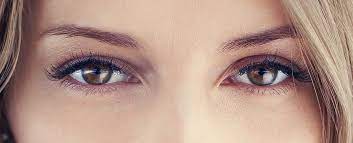 Der passende lidschatten für braune augen. Das Perfekte Augen Make Up Mit Naturkosmetik Annemarie Borlind