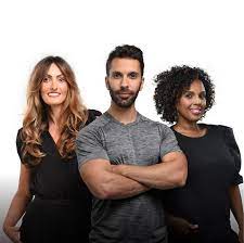 Radio 1 is a top 40 music station broadcasting on fm 100.5 in abu dhabi and 104.1 in dubai, playing the biggest hits in the uae! Radio 1 Brings A Fun Start To The Day With The New Breakfast Show Campaign Middle East