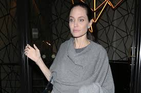 We did not find results for: Angelina Jolie Set For Mayweather V Mcgregor Fight
