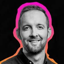 How to Collaborate with Video Producers for Social Media