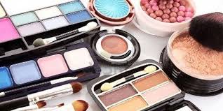 Jadi jelas aman untuk ibu hamil karena paraben jadi salah satu bahan kosmetik yang katanya harus dihindari atau dibatasi penggunaannya. 5 Rekomendasi Kosmetik Yang Aman Untuk Ibu Hamil Yang Lain No Semua Halaman Grid Health