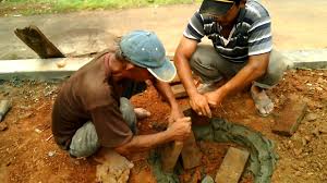 Taipkan kerja dipetik di bahagian atas, pusat dengan butang pusat di bawah tab rumah. Cara Sederhana Membuat Taman Di Halaman Rumah Youtube