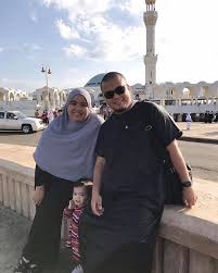 Takpe sebab abang rozaimi kita dari pp/mymil dah tunjukkan di sini. Inilah Pengalaman Manis Dan Cabaran Sewaktu Saya Tunaikan Umrah Bersama Anak Kecil