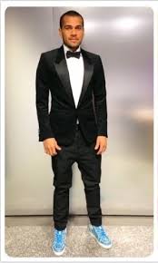 Maybe you would like to learn more about one of these? Estilo De Daniel Alves