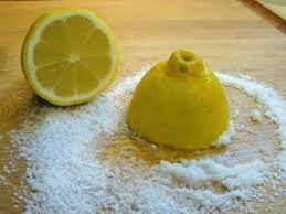 pas lekesi kiyafetten nasil cikar giysilerden cikarma yontemi dahi kadin