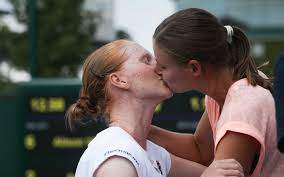 According to minnen's social posts, she proposed to her partner, who of course said,. Belgian Tennis Couple Blazing A Trail For Lgbt Community We Want To Inspire People Struggling With Coming Out
