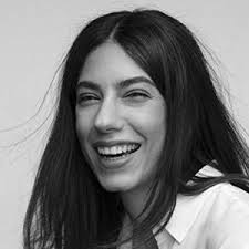 She plays the main role of kira in the second and third seasons of the rain. Agentfirman Planthaber Kilden Mandic Bostrom Evin Ahmad