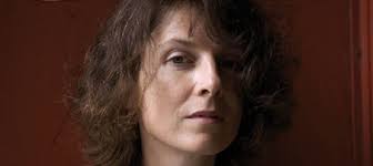 Emmanuelle Bayamack-Tam : « La littérature peut être transmise par des  fantômes »