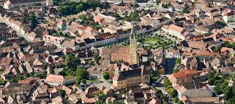 Con idealista è più facile. Festival Medieval La MediaÈ™ Cavaleri ParadÄƒ Concerte DemonstraÈ›ii È™i Ateliere